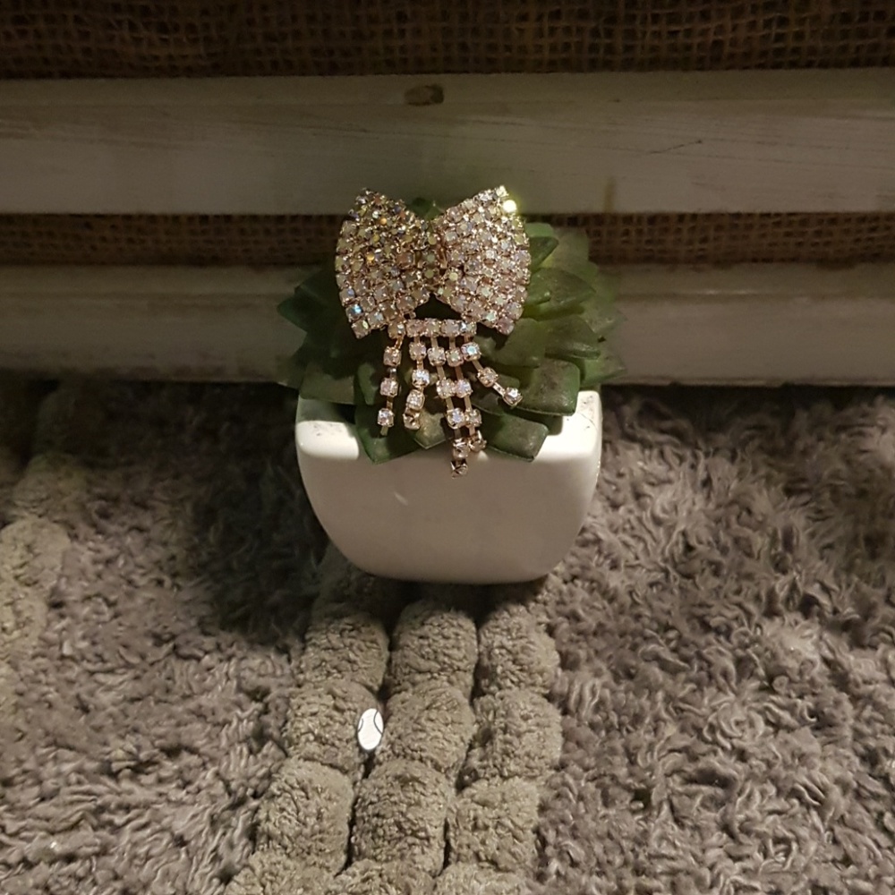 2 x $15 Rhinestones Brooch